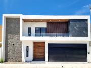 ESTRENA CASA GRANDE CON ACABADOS MODERNOS FRACC....