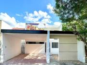 Estrena casa modelo único en Fraccionamiento Las Américas