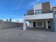 Estrena casa Moderna en Gran Vía equipada de 3 recamaras