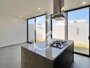 Estrena casa en venta dentro de Coto Privado Capital Norte
