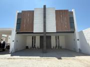 Estrena Deptos Amueblados en Renta en Viñedos