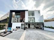 ¡Estrena en Bosque Real! Casa de Lujo en Zona Exclusiva:...