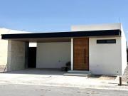 Estrena hermosa casa de 1 planta en Residencial Las...