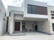 Estrena hermosa casa moderna!