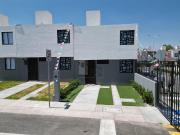 Estrena moderna casa en Corregidora
