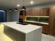 ESTRENA MODERNA CASA EN LOMAS DE JURIQUILLA