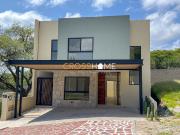 ¡Estrena tu nuevo hogar! Casa frente a área verde en...