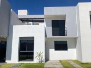 ¡ESTRÉNALA YA! Casa Moderna en Tizara Modelo MAAT $1.7M...