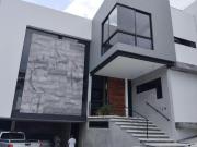 ESTRENE CASA