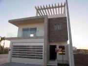 ESTRENE CASA EN RESIDENCIAL VISTA ALTA DE BOCA DEL RIO