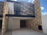 Estrene exclusivo TownHouse o villa en RENTA en privada