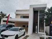 Estrene Residencia en Privada Norte merida