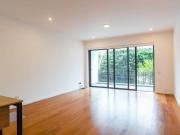 Estreno cerca al golf Flat de 165 m2 3 dormitorios