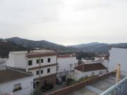 Estructura cerrada parcialmente Amplia azotea |...