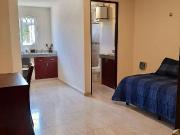 Estudio amueblado en renta en planta alta