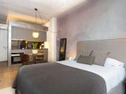 Estudio amueblado en un Co Living en Barcelona Estudio amueblado en un Co Living en Barcelona