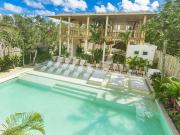 Estudio amueblado en venta listo para entrega en Muuk...