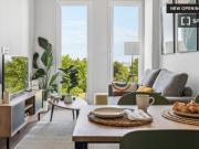 Estudio con terraza y acceso gratuito a gimnasio y piscina