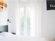 Estudio con balcón en alquiler en Manuel Becerra