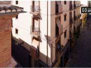 Estudio con balcones en alquiler en Centro