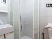 Estudio con cama individual en alquiler en Malasaña