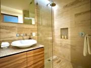 Estudio con patio y jacuzzi privado a espaldas de Paseo...