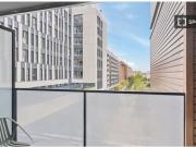 Estudio con terraza y acceso gratuito a gimnasio y piscina