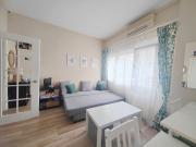 Estudio de alquiler en Calle de Montesa, Lista