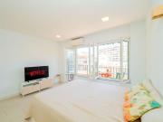 Estudio de alquiler en Calle Jacinto Benavente, 9,...