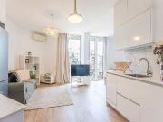 Estudio en alquiler en calle De Londres, Barcelona, de...