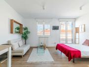 Estudio en alquiler en Castillejos, Madrid