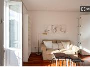 Estudio en alquiler en Cortes, gastos incluidos