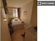 Estudio en alquiler en El Poble Sec, gastos incluidos