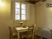 Estudio en alquiler en El Raval, gastos incluidos