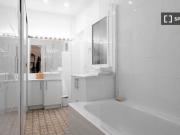 Estudio en alquiler en El Raval, gastos incluidos