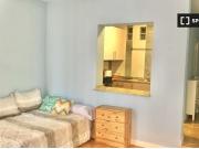 Estudio en alquiler en Embajadores, perfecto para todos...