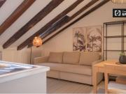Estudio en alquiler en Universidad, Madrid