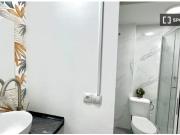 Estudio en alquiler en Nueva España con todos los gastos...