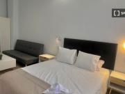Estudio en alquiler en Pinar del Rey, gastos incluidos