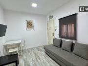 Estudio en alquiler en Ríos Rosas, Madrid