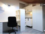 Estudio en alquiler en Sol ideal para profesionales,...