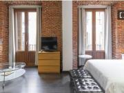 Estudio en alquiler en Universidad, Madrid