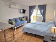 Estudio en Planta Baja con Vistas a la Piscina – ¡En...