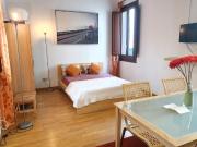 Estudio en venta en Barcelona, Gòtic. Estudios.