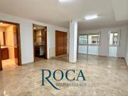 Estudio en venta en Barcelona, Guinardó. Interesante...