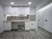 Estudio en venta en Barcelona, Sants Badal. Estudio en...