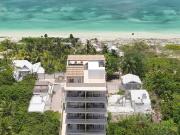 Estudio en Venta en Puerto Morelos a Pasos del Mar