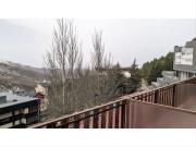 Estudio en venta en Sierra Nevada, Zona media. Gran...
