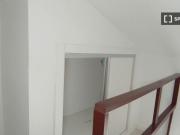 Estudio Interior de 25m2 en la zona de Valdeacederas CBA2