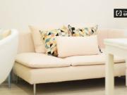 Estudio luminoso en alquiler en La Latina